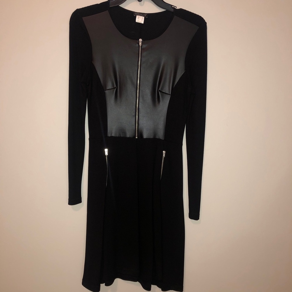 VENUS spandex dress w leather front 🖤